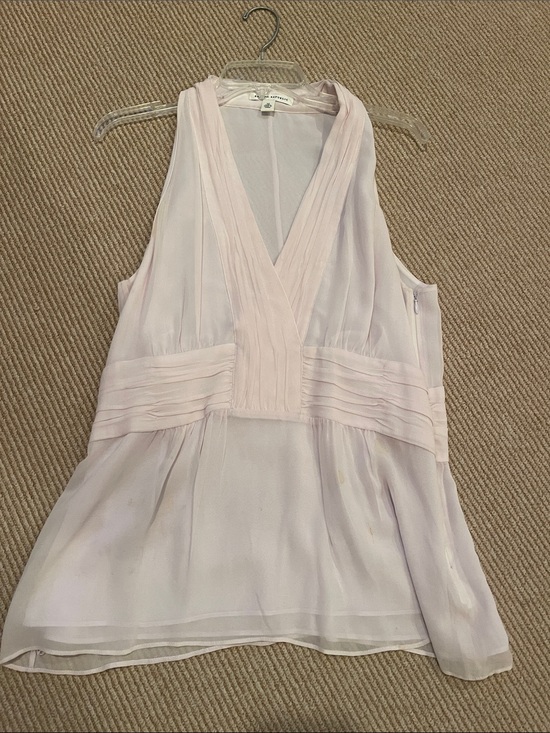 Banana Republic Tops - Banana Republic Pale lilac Sleeveless V-Neck Chiffon Camisole